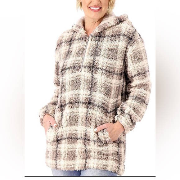 Koolaburra Jackets & Blazers - Koolaburra Gray and Cream Teddy Jacket